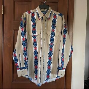 Wrangler Pearl Snap L/S Multi-Colored Aztec Shirt Size Medium